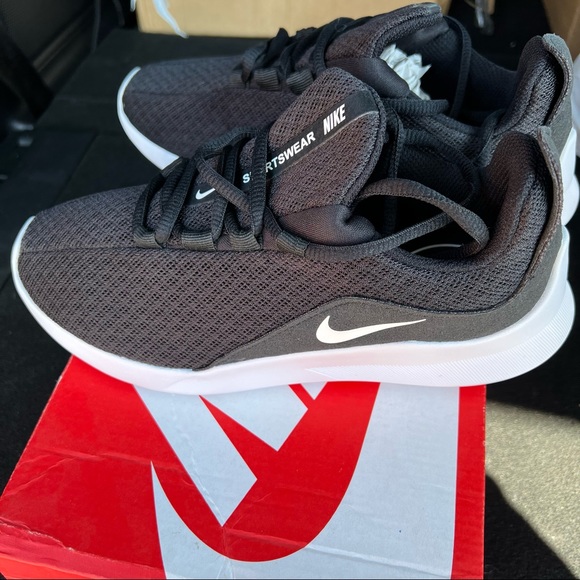 New in Box Nike Women's Viale Running Shoe Sneaker - Picture 8 of 11